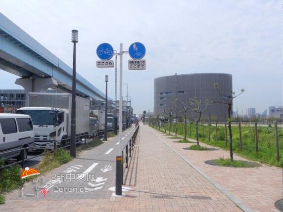 2ch：【悲报】日本人修建的自行车道太狭窄，简直难以置信