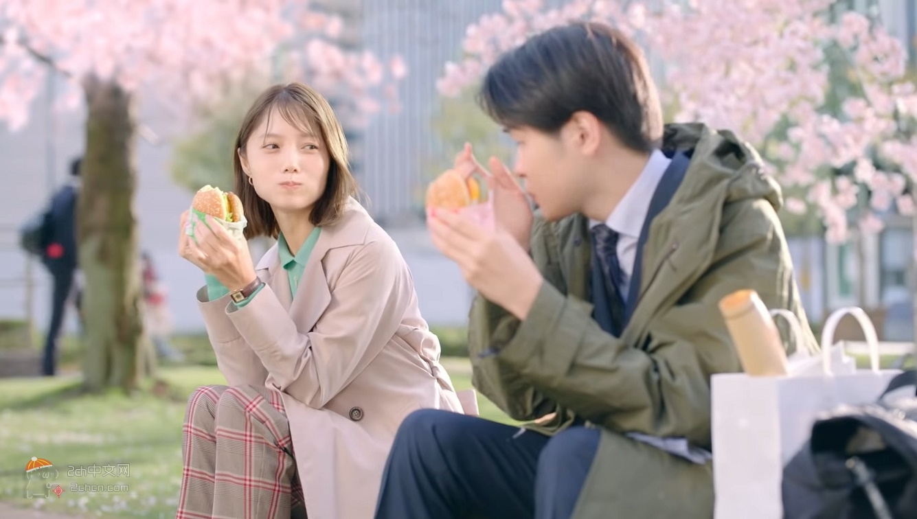 2ch：麦当劳新广告里的宫崎葵（36岁）太可爱了