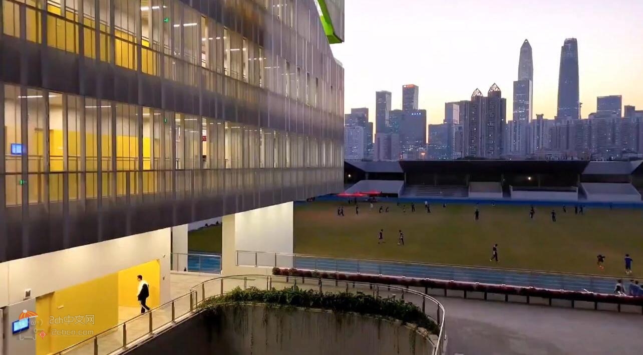 2ch：中国深圳的中学，完全就是未来的样子